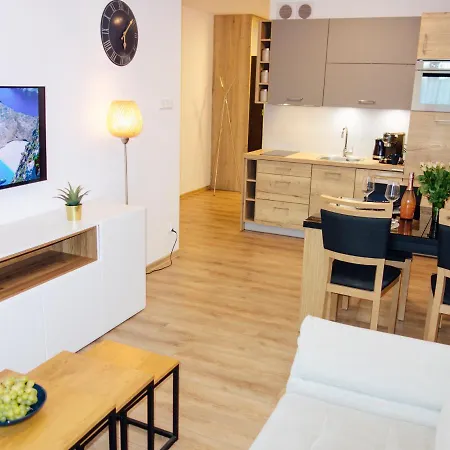 Апартаменти Sun4you Polanki Park *